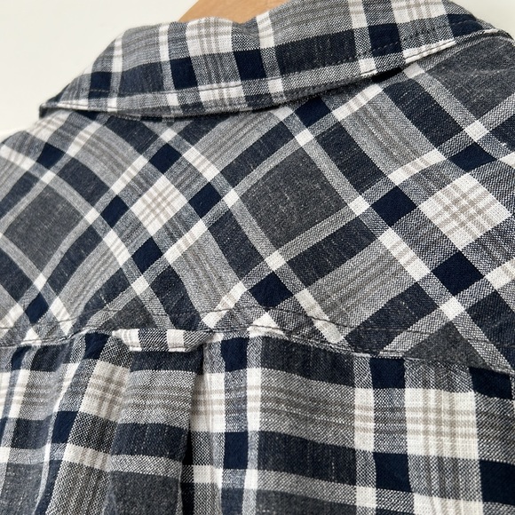 J Crew Boy-Fit Black & White Plaid Popover Top w Patch Pocket w MEASUREMENTS XXS - Picture 9 of 11
